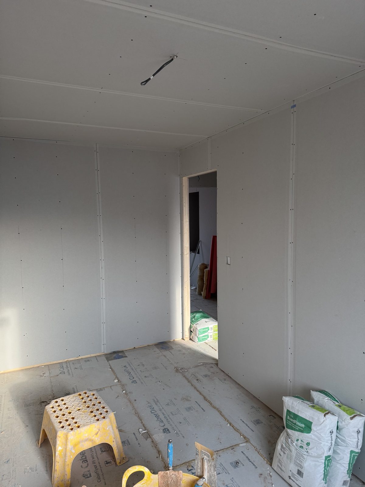 Plasterboard walls in a room